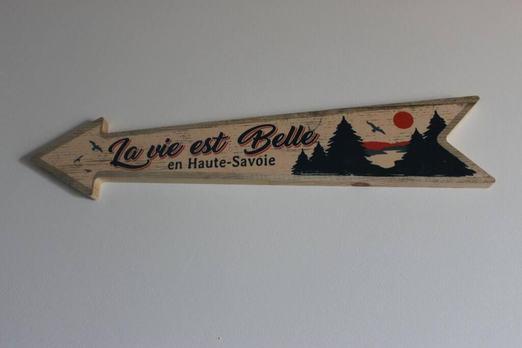 Appartement Vue Sur Le Golf Et Le Lac Leman Publier Eksteriør bilde